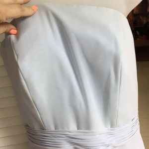 Beautiful strapless (w/boning) flowy midi dress